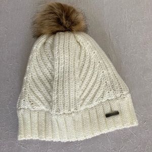 Chaos Womens Knit Hat Faux Fur Pom Fleece-lined